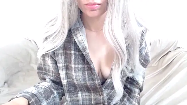  kitty Rose  online show from May 28, 3:04 am