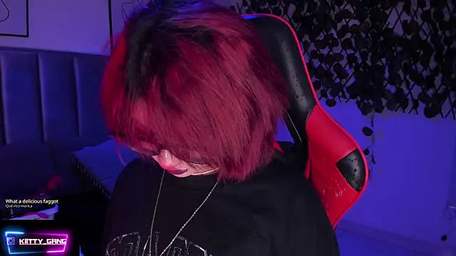 Snapshot of Kitty_Gang chatting on October 10, 3:00 am Kitty Gang online show from October 10, 3:00 am