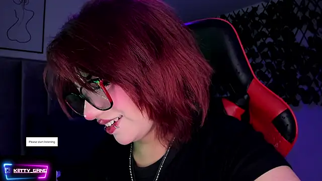 Snapshot of Kitty_Gang chatting on October 17, 3:10 am Kitty Gang online show from October 17, 3:10 am