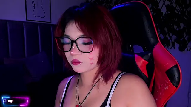 Kitty Gang online show from November 13, 2:21 am