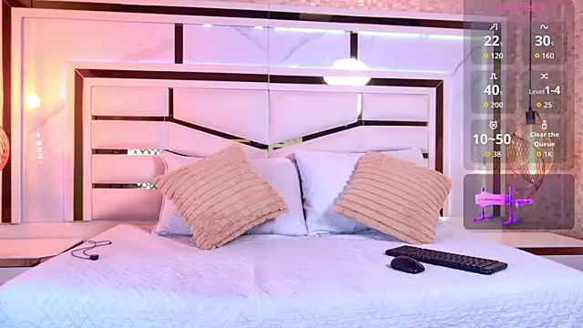 sophie 1 online show from October 13, 3:20 am