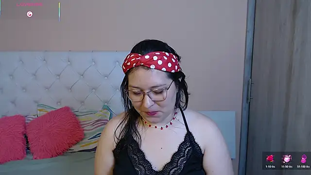 May Carlier online show from November 26, 4:02 am