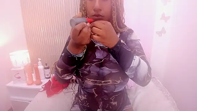  Eveelyn online show from October 1, 7:19 pm