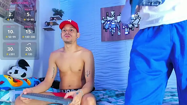 Snapshot of Friendsofeverything_ chatting on October 9, 11:42 pm Friendsofeverything  online show from October 9, 11:42 pm