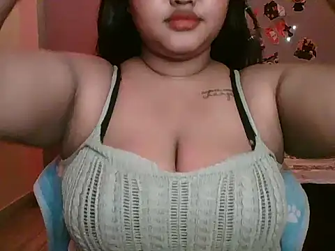 Your-love-12 online show from November 7, 9:42 pm