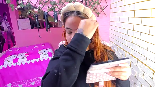 marcellaa303av online show from November 27, 3:53 am