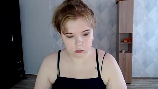 Melina Hot9 online show from October 13, 9:45 am