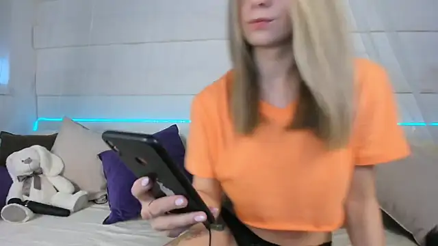 Snapshot of stricred chatting on September 22, 7:56 pm stricred online show from September 22, 7:56 pm