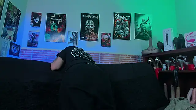 Snapshot of lilith-deveraux chatting on October 8, 2:21 pm lilith-deveraux online show from October 8, 2:21 pm