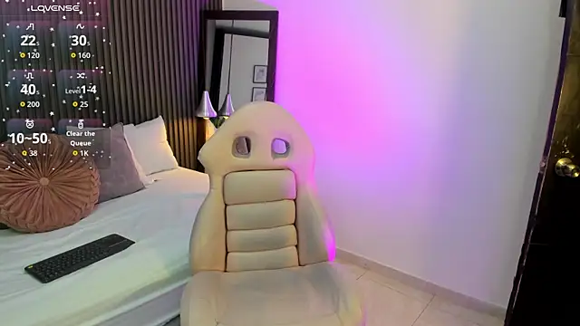 Snapshot of sammybrunette1 chatting on September 26, 8:39 pm sammybrunette1 online show from September 26, 8:39 pm