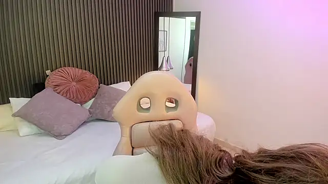 Snapshot of sammybrunette1 chatting on October 6, 7:51 pm sammybrunette1 online show from October 6, 7:51 pm