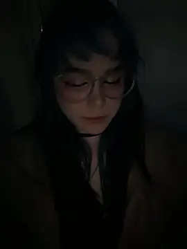 MaddisonHaas online show from March 13, 3:02 pm