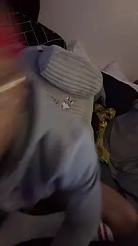 Snapshot of KySir1990 chatting on October 31, 1:29 am KySir1990 online show from October 31, 1:29 am