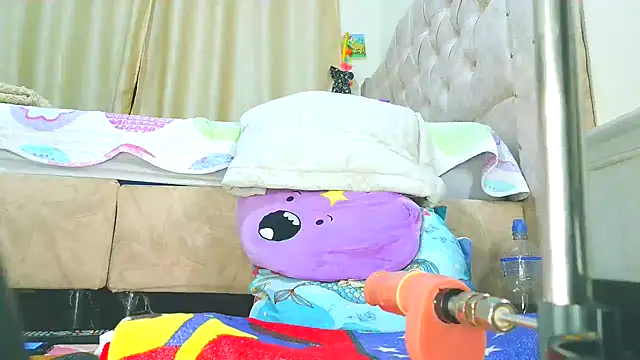 Snapshot of Samary_thomas chatting on September 26, 12:52 am Samary thomas online show from September 26, 12:52 am