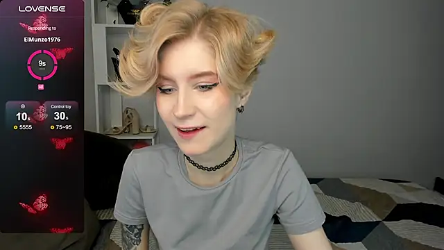 Angel Jules online show from September 14, 1:25 am