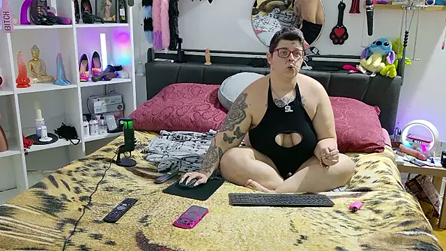 SunshineLexi online show from January 8, 2:54 pm