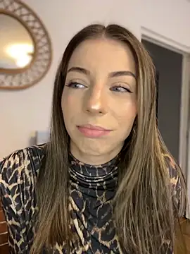 Snapshot of Mia_Ethan chatting on October 8, 9:57 am Mia Ethan online show from October 8, 9:57 am