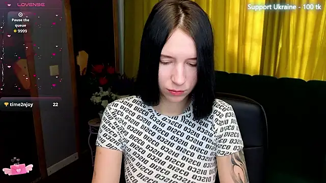 KarolinaBlacks online show from February 28, 6:46 am