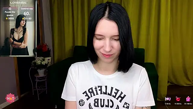 KarolinaBlacks online show from April 8, 5:31 am