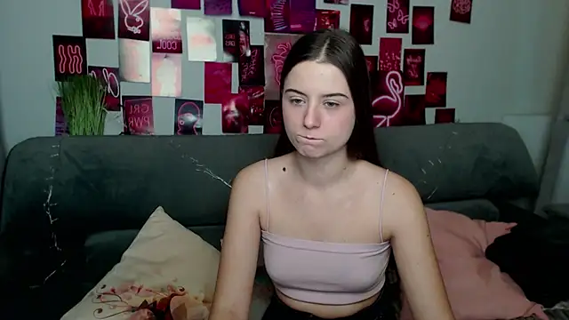 MilanaRoza online show from October 16, 4:48 am