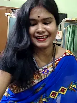 Snapshot of yoursweety09 chatting on October 28, 2:45 pm yoursweety09 online show from October 28, 2:45 pm