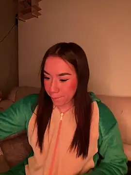 Im Valen Cute online show from August 2, 4:37 am
