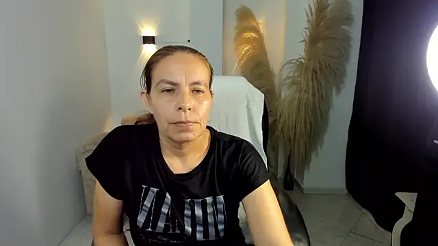 Milf karlye online show from February 5, 3:53 am