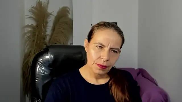 Milf karlye online show from April 18, 2:36 am