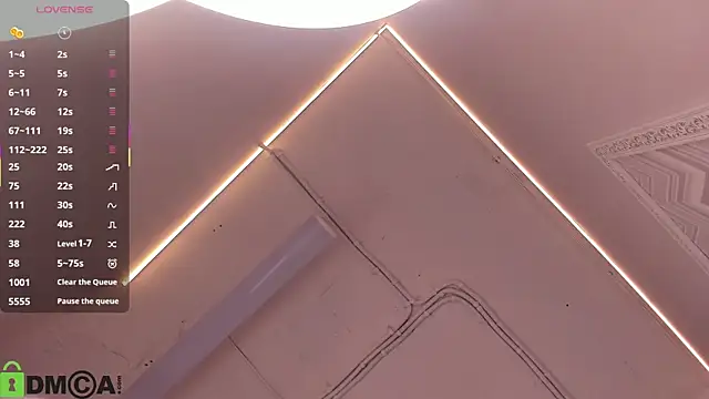 Snapshot of Jennifer_Wadee chatting on September 18, 11:58 pm Jennifer Wadee online show from September 18, 11:58 pm