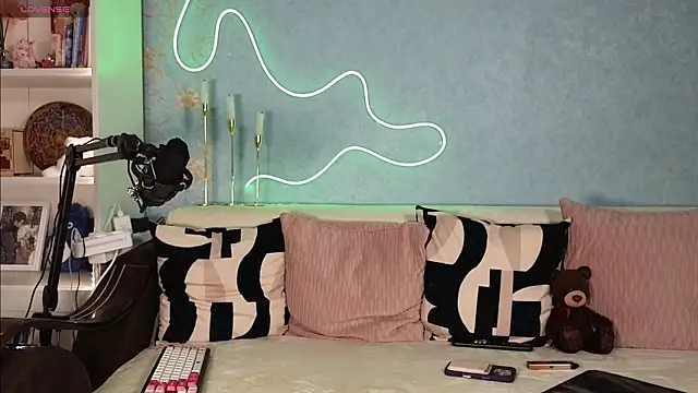 Snapshot of Anal_Girl_ chatting on October 12, 5:15 pm Anal Girl online show from October 12, 5:15 pm