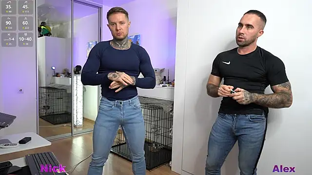 Snapshot of Alex_xxx chatting on October 29, 4:31 pm Alex xxx online show from October 29, 4:31 pm