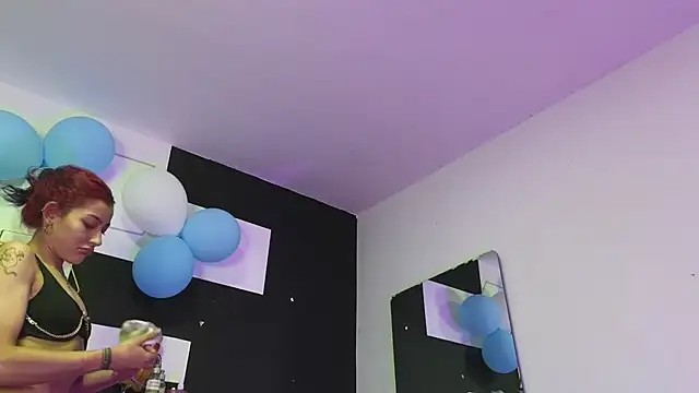 haileycat online show from October 4, 3:01 am