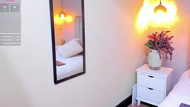 Snapshot of tutu_milf chatting on September 25, 7:23 pm tutu milf online show from September 25, 7:23 pm