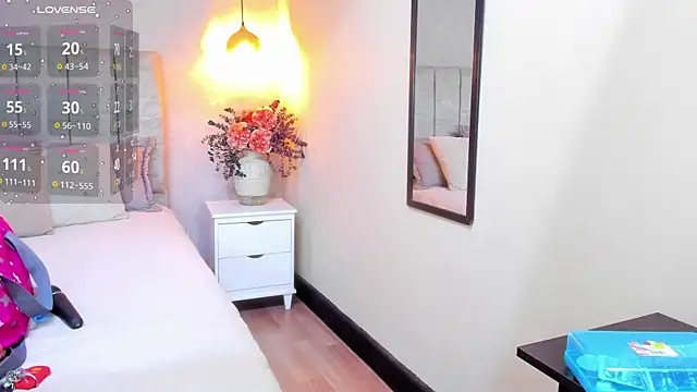 Snapshot of tutu_milf chatting on October 27, 7:08 pm tutu milf online show from October 27, 7:08 pm