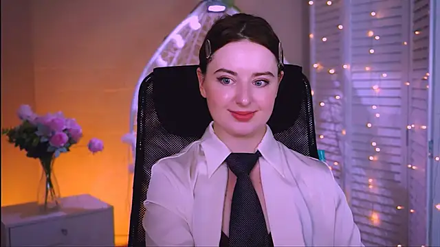 Snapshot of AnnTerry_ chatting on October 3, 12:32 pm AnnTerry online show from October 3, 12:32 pm