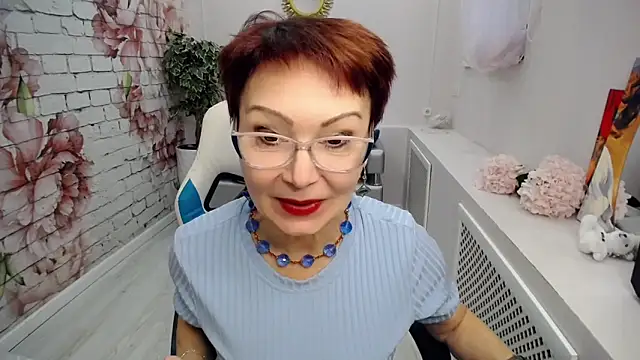 Cutie Asya online show from November 17, 5:41 am