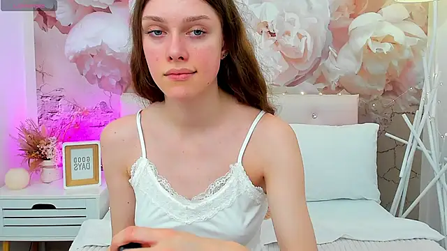 JaneBrowni online show from November 27, 1:25 pm