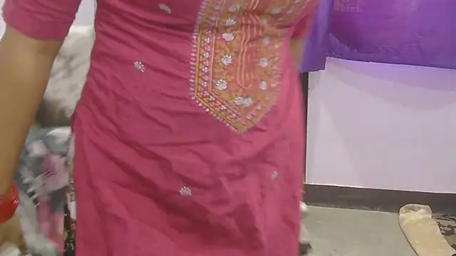 cutie-taara online show from October 12, 4:48 am