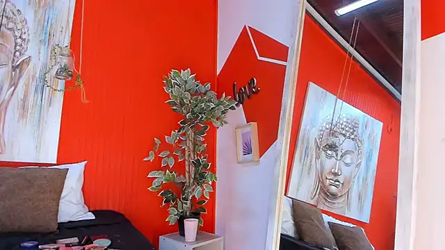 Snapshot of grace_miller03 chatting on October 7, 7:18 pm grace miller03 online show from October 7, 7:18 pm