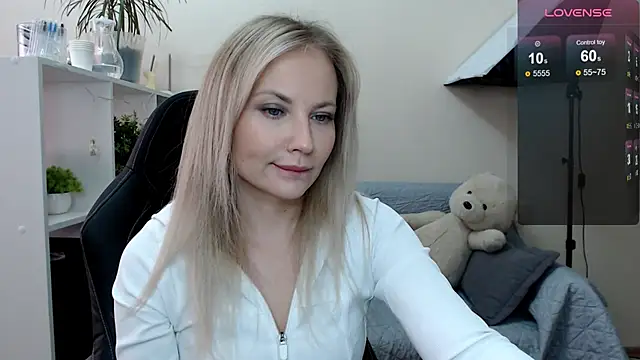 Sunny bunny6 online show from October 6, 6:08 am