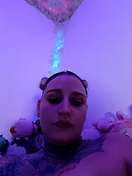 Snapshot of Lustful_Lisa chatting on October 27, 4:08 am Lustful Lisa online show from October 27, 4:08 am