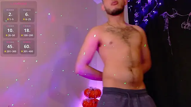 Snapshot of TommyandBillie chatting on October 18, 7:15 pm TommyandBillie online show from October 18, 7:15 pm