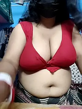 Snapshot of BERRY_00 chatting on October 11, 5:59 pm BERRY 00 online show from October 11, 5:59 pm