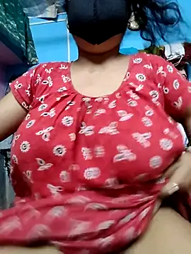 Snapshot of BERRY_00 chatting on September 18, 10:14 am BERRY 00 online show from September 18, 10:14 am