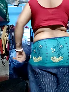 Snapshot of BERRY_00 chatting on October 24, 6:26 pm BERRY 00 online show from October 24, 6:26 pm