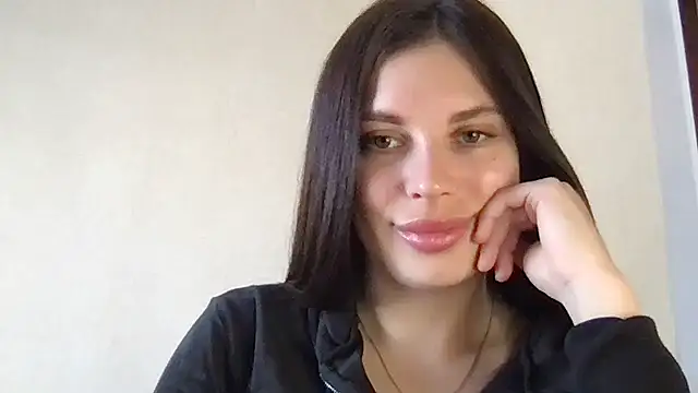 MoonriseGoddess online show from April 5, 9:52 am