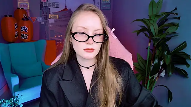 VivienLeeigh online show from February 6, 5:44 am