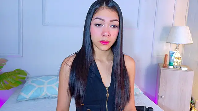 MiaOconner online show from September 23, 8:40 pm