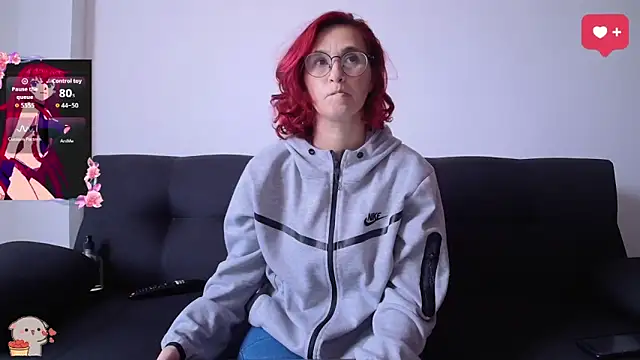 lenavargas79 online show from February 25, 7:56 pm