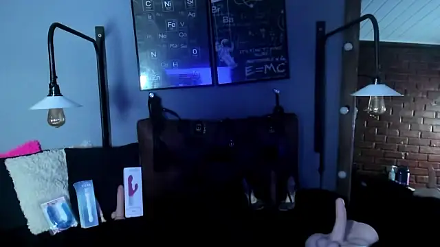 Snapshot of Samantha_mature56 chatting on September 18, 2:26 pm Samantha mature56 online show from September 18, 2:26 pm